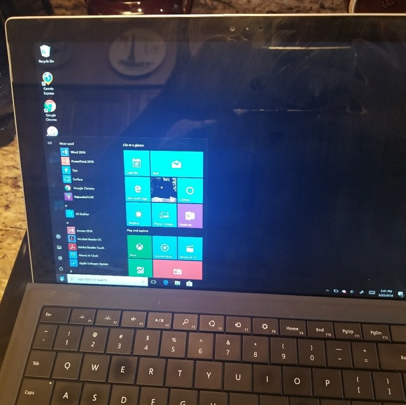 Surface pro 3. 64 GB - Picture 4 of 8